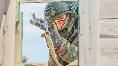 Пробил Часов Яр